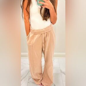 Daily Drills Tan sweatpants, size large